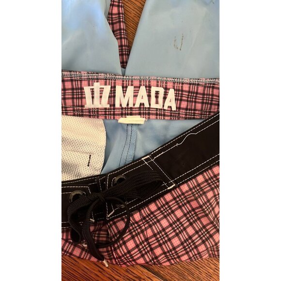 Mada Pink And Blue Board Shorts Sz 30 beachycoastal resort wear - Picture 7 of 10